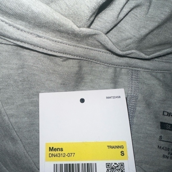 Men’s new dri fit Nike yoga tank top shirt size S small grey - Picture 4 of 4